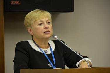 Поздравляем с днем рождения Елену Александровну Чефранову!