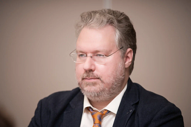 Поздравляем с днем рождения Даниила Анатольевича Монахова!